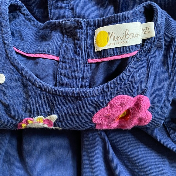 Mini Boden dress in size 6-7 - Picture 3 of 3